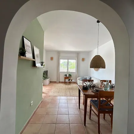 Casa La Luna Granadella Villa *